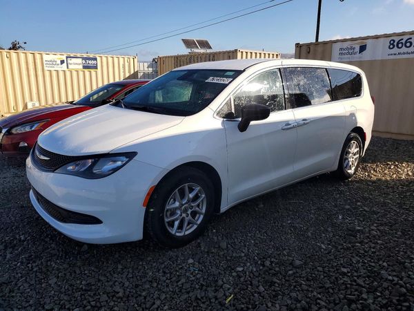2024 CHRYSLER VOYAGER LX