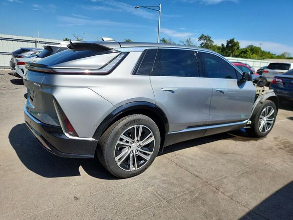 2024 CADILLAC LYRIQ