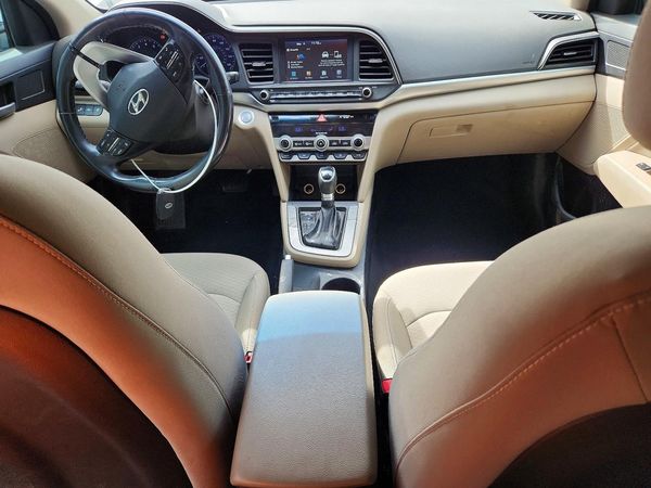 2019 HYUNDAI ELANTRA