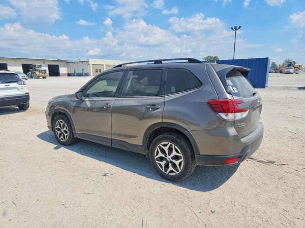 2020 SUBARU FORESTER