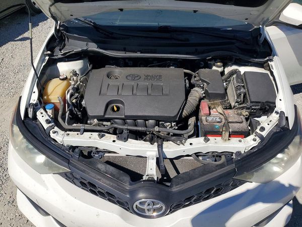 2018 TOYOTA COROLLA