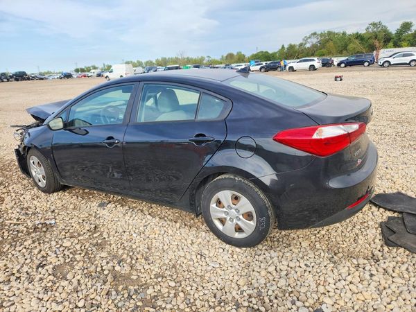 2016 KIA FORTE GL (Middle-Low Grade)