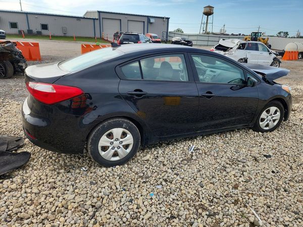 2016 KIA FORTE GL (Middle-Low Grade)