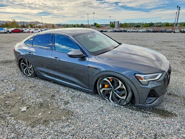2023 AUDI E-TRON