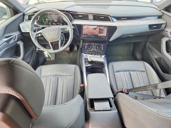 2023 AUDI E-TRON