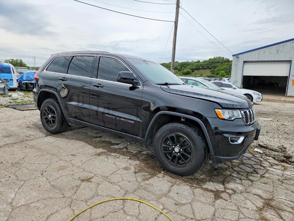 2018 JEEP GRAND CHEROKEE Laredo