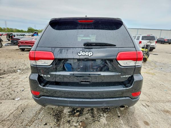 2018 JEEP GRAND CHEROKEE Laredo