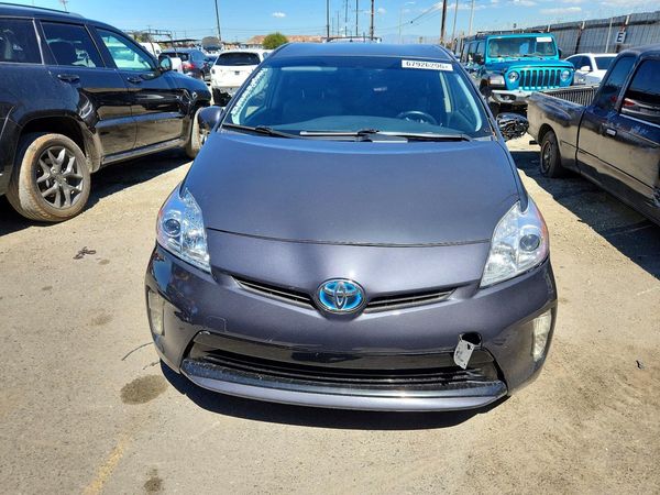 2012 TOYOTA PRIUS