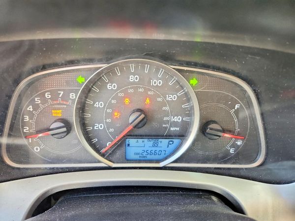 2015 TOYOTA RAV4 XLE (M Grade)
