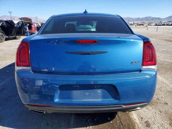 2021 CHRYSLER 300