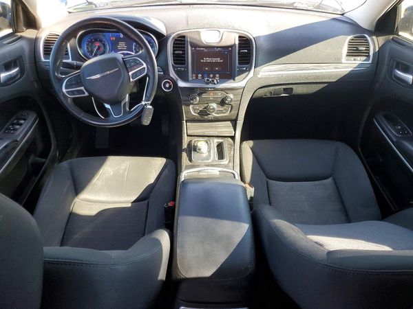 2021 CHRYSLER 300