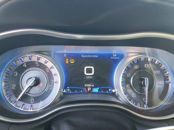 2021 CHRYSLER 300