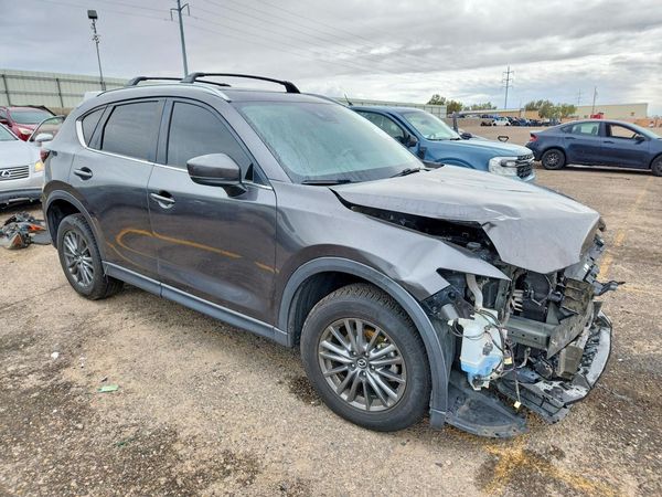 2017 MAZDA CX-5 Touring — Passenger 3/4
