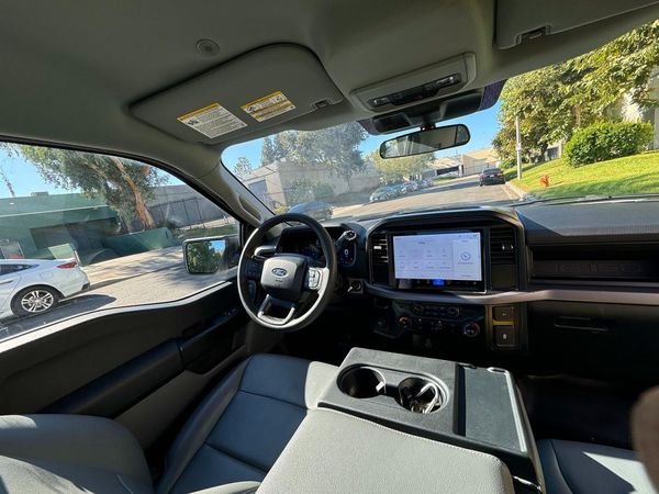 2025 FORD F150 XL