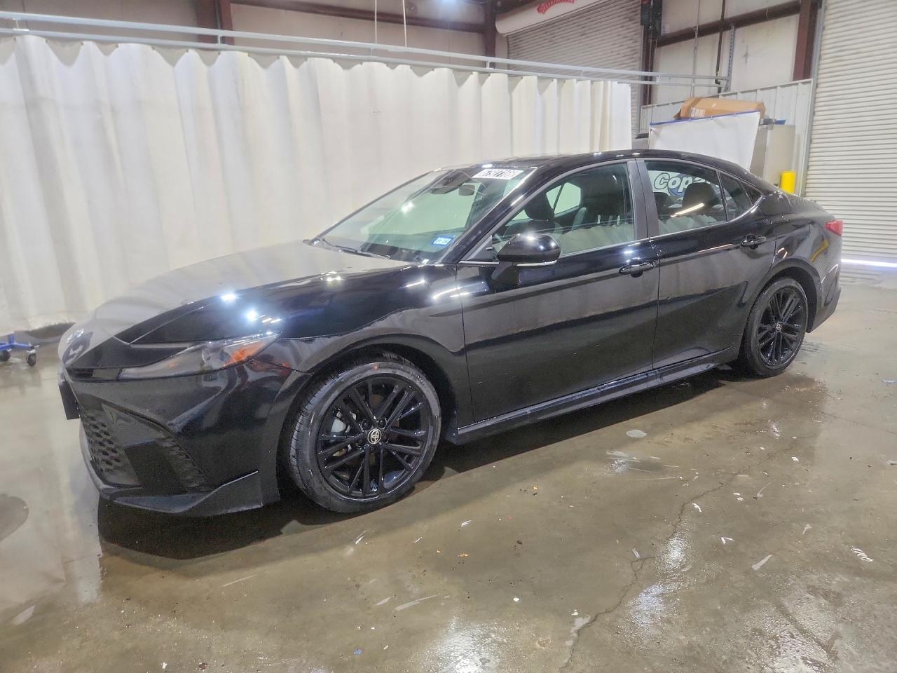 2026 TOYOTA CAMRY