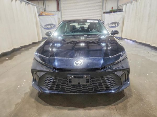 2026 TOYOTA CAMRY