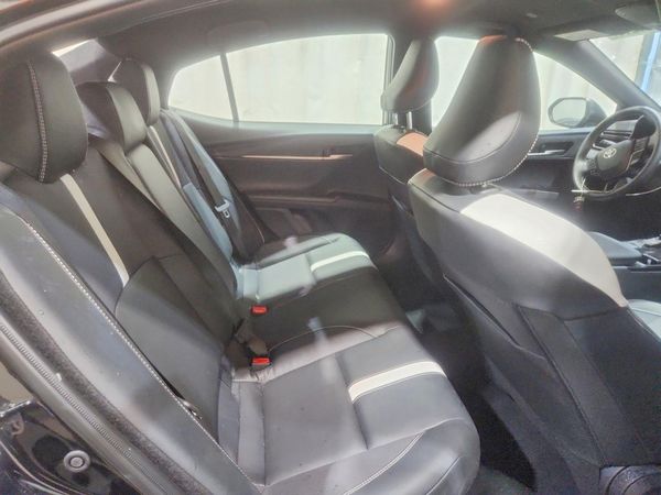 2026 TOYOTA CAMRY