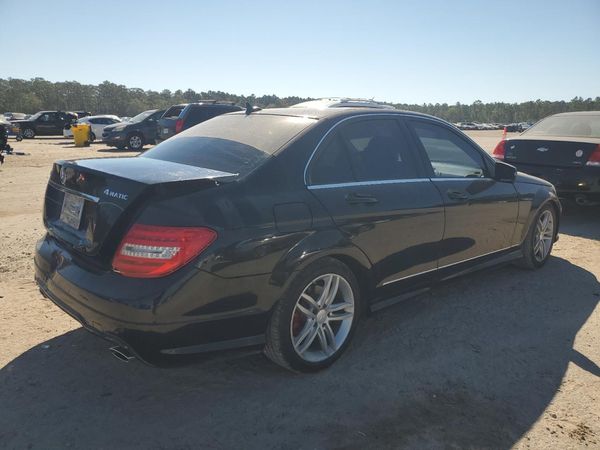 2014 MERCEDES-BENZ C