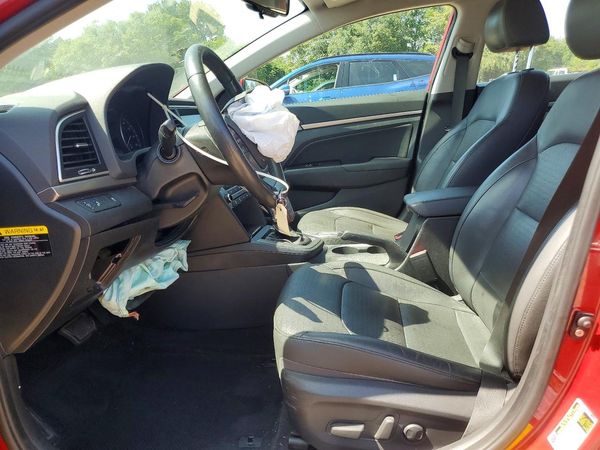 2017 HYUNDAI ELANTRA