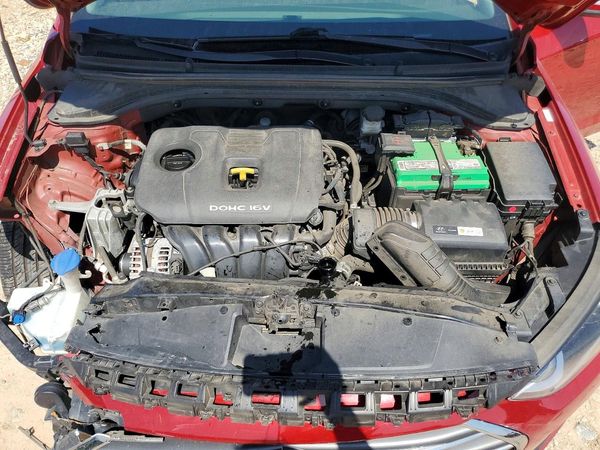 2017 HYUNDAI ELANTRA