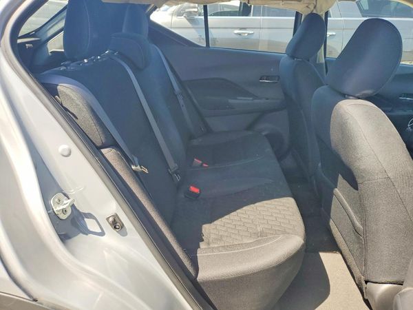 2024 NISSAN KICKS