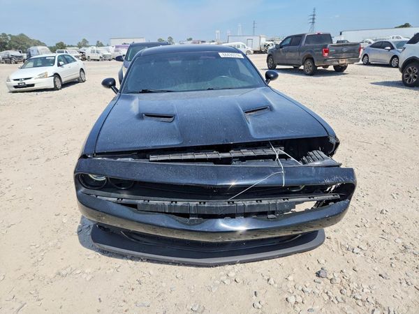 2018 DODGE CHALLENGER