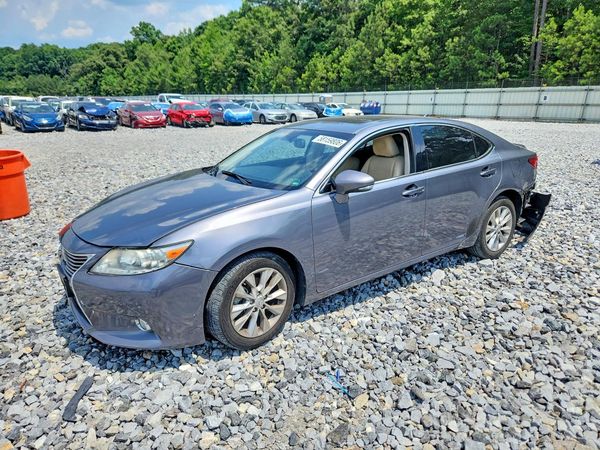 2013 LEXUS ES