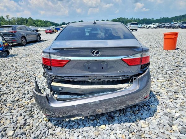2013 LEXUS ES
