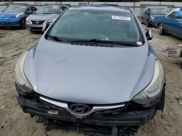 2015 HYUNDAI ELANTRA