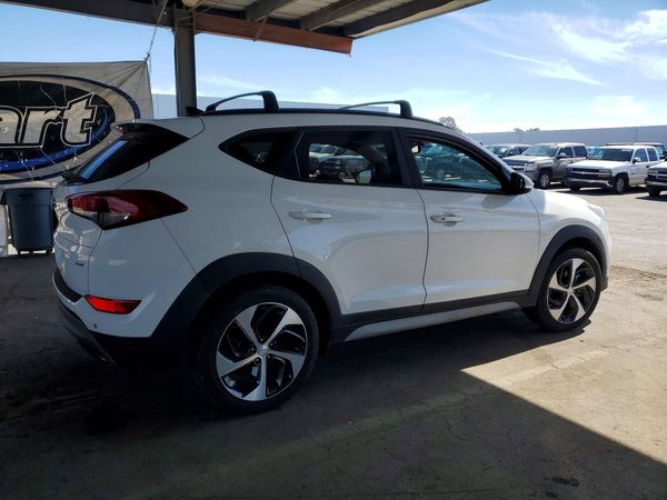 2018 HYUNDAI TUCSON