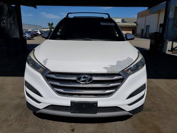2018 HYUNDAI TUCSON