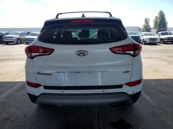 2018 HYUNDAI TUCSON