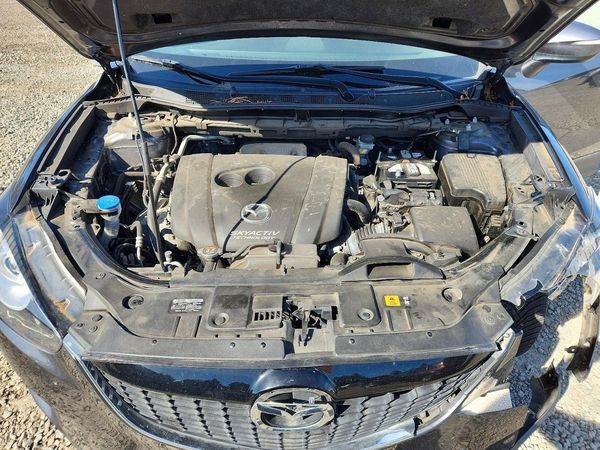 2015 MAZDA CX-5 Grand Touring/GT — Engine bay