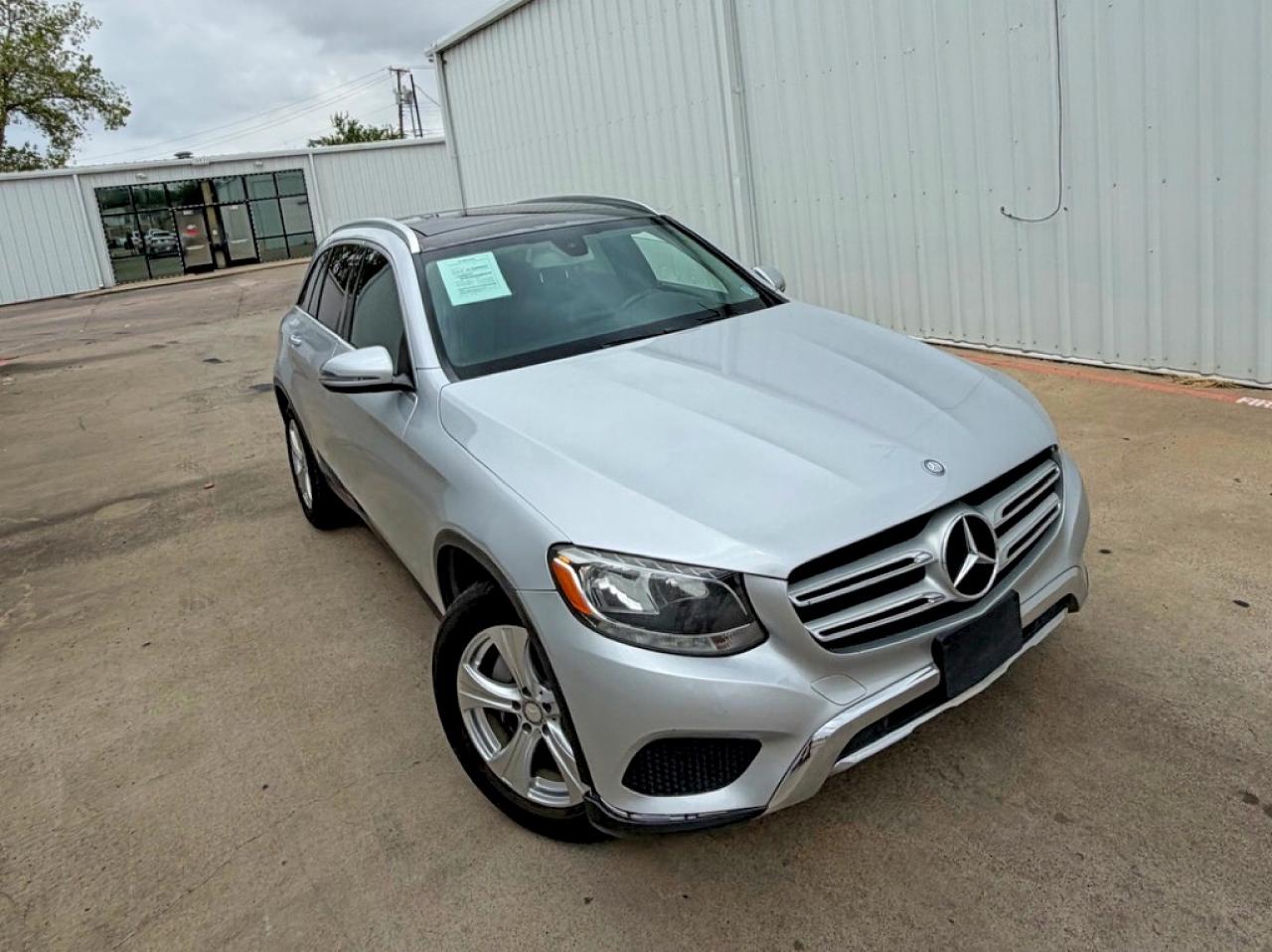 2016 MERCEDES-BENZ GLC GLC300