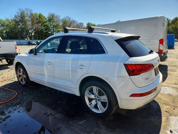 2018 AUDI Q5 quattro Premium Plus