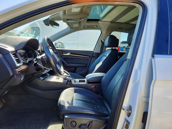 2018 AUDI Q5 quattro Premium Plus