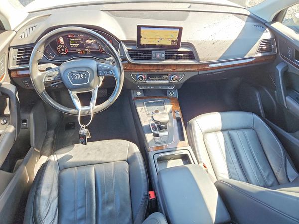 2018 AUDI Q5 quattro Premium Plus