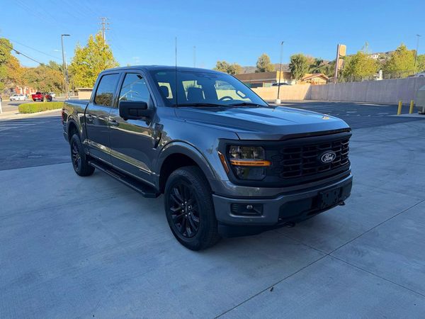 2025 FORD F150