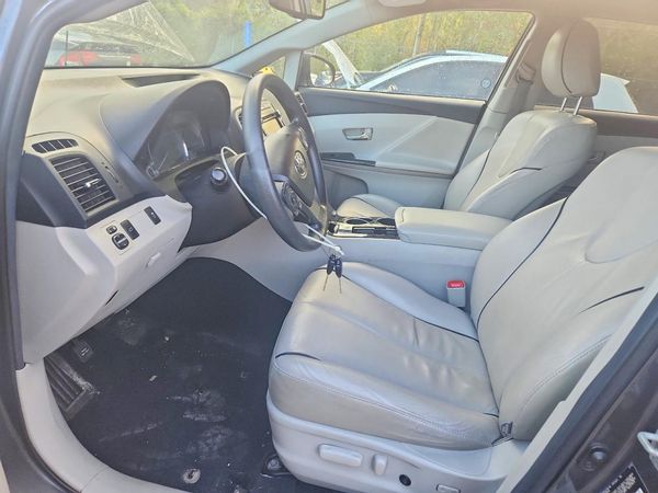 2013 TOYOTA VENZA — DENT