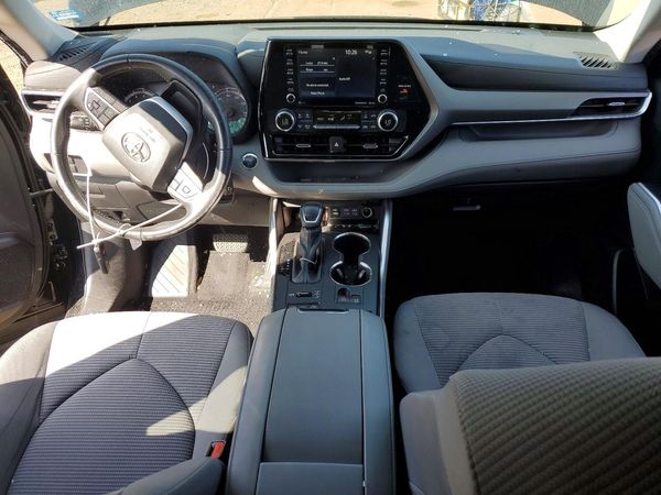 2022 TOYOTA HIGHLANDER LE — CKPT