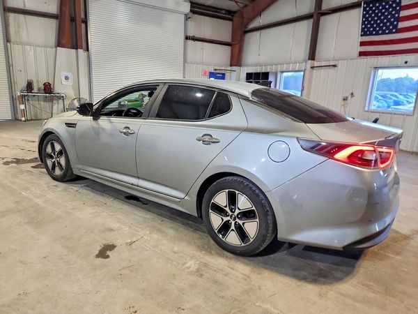 2014 KIA OPTIMA GL - Middle-low
