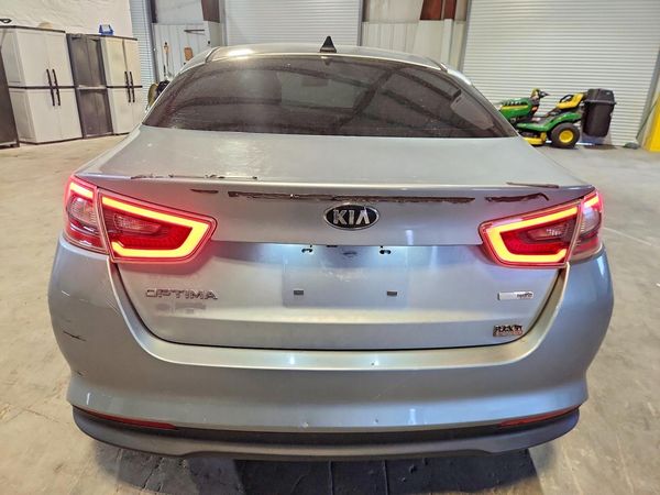 2014 KIA OPTIMA GL - Middle-low