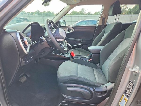 2022 KIA SOUL — DENT