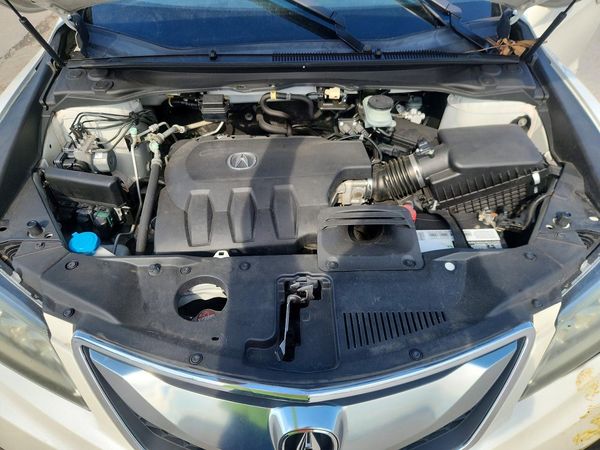 2016 ACURA RDX — Engine bay