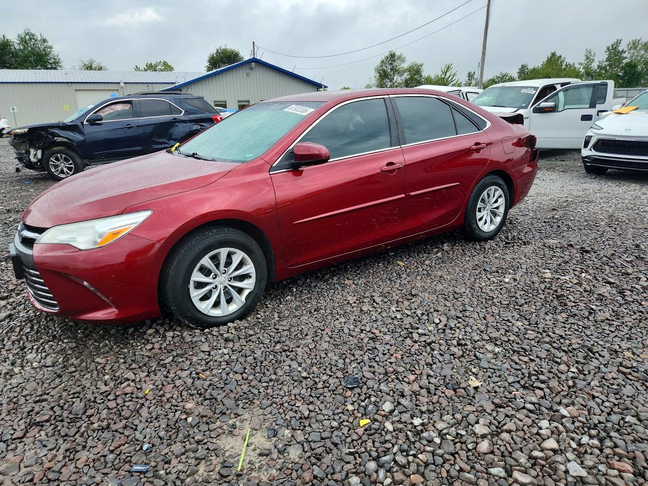 2015 TOYOTA CAMRY