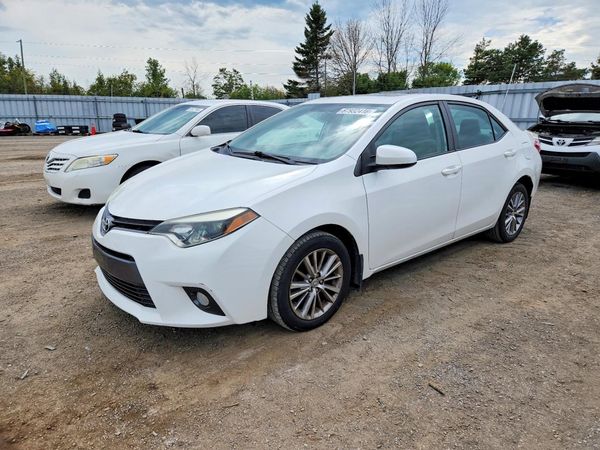 2015 TOYOTA COROLLA