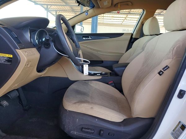 2013 HYUNDAI SONATA GLS/ GLS Popular