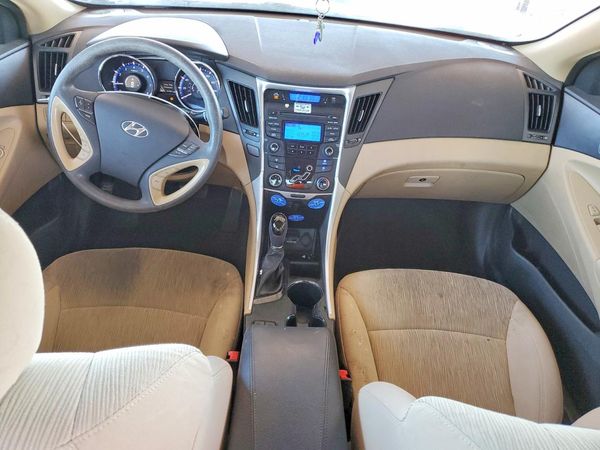 2013 HYUNDAI SONATA GLS/ GLS Popular