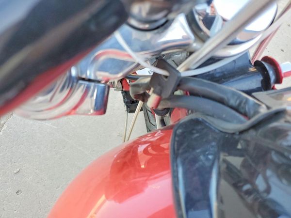 2012 HARLEY-DAVIDSON FXDWG