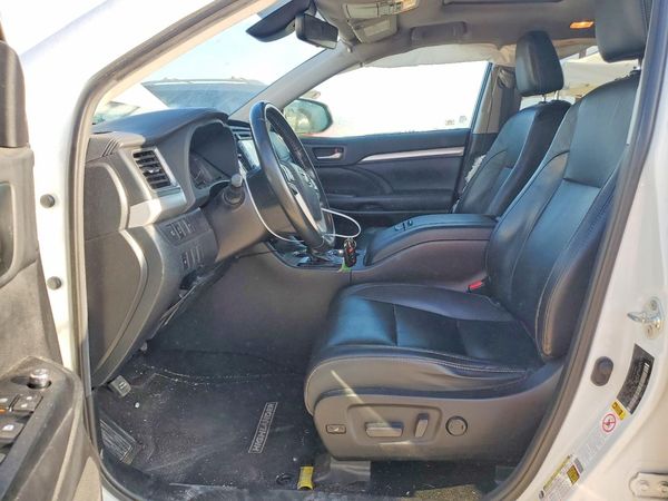 2019 TOYOTA HIGHLANDER SE/XLE